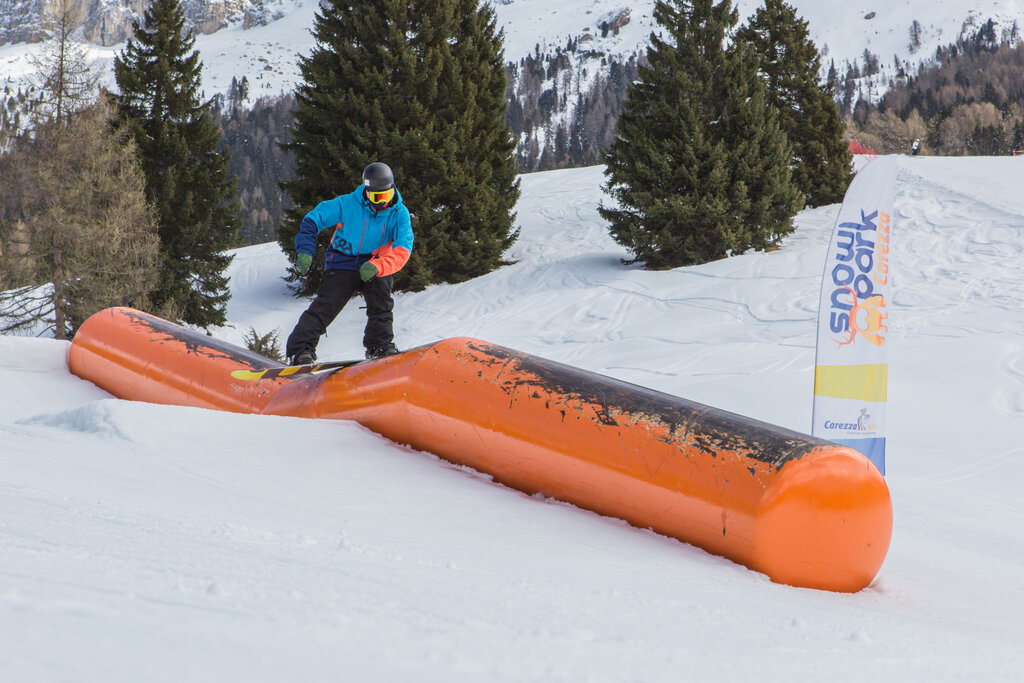 Snowpark Carezza Snowboarder Slide 5 Snowpark Carezza Snowboarder Slide 5